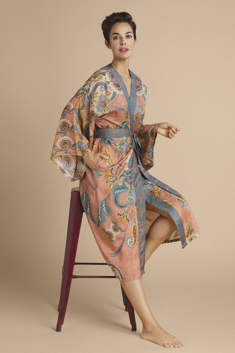 Silk on sale kimono gown