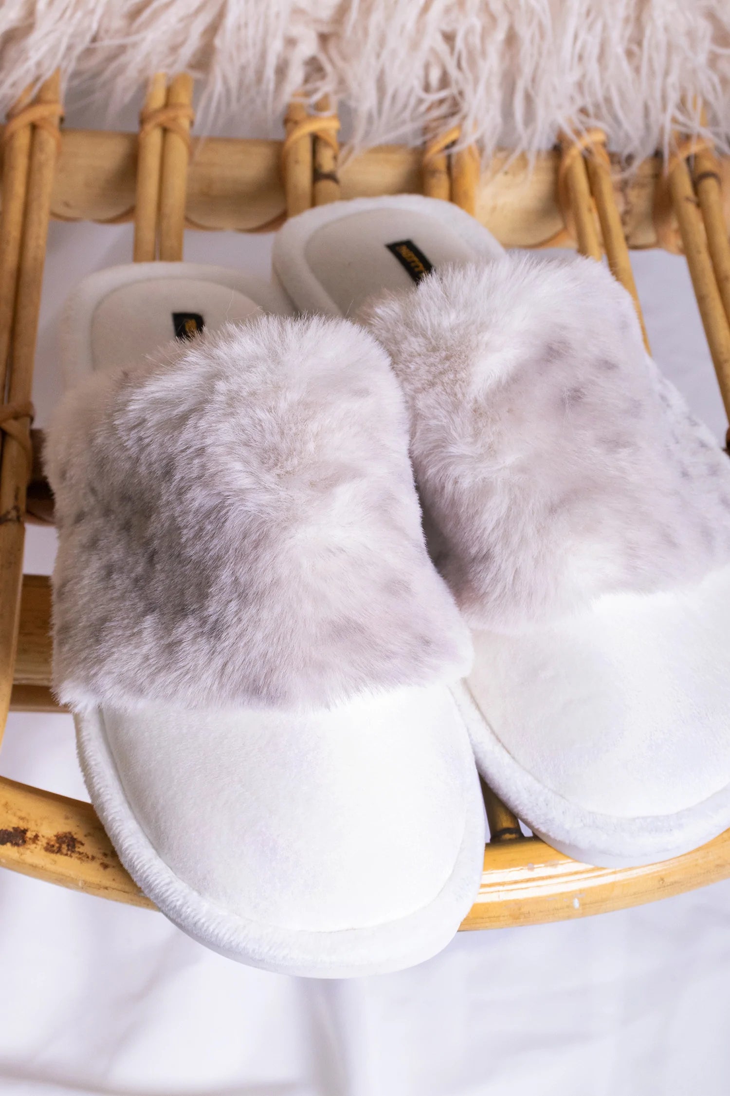 Snow on sale sheepskin slippers