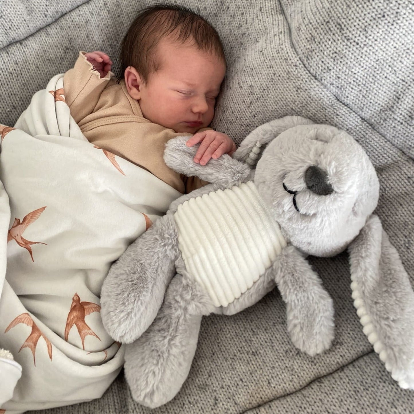 Milo Bunny Heartbeat Comforter